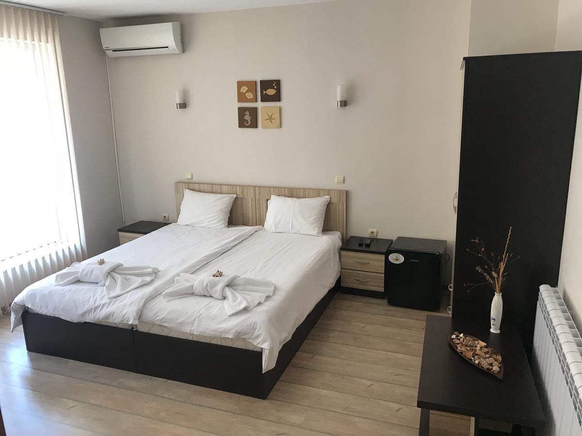 Jane Guest House Nessebar Extérieur photo